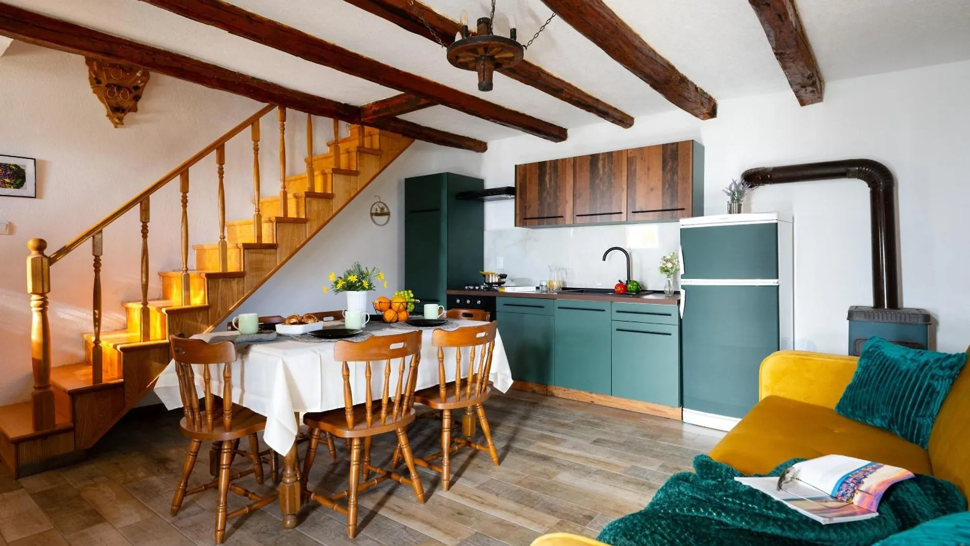 Typisch Istrisches Ferienhaus Mit Garten Jural Holiday home