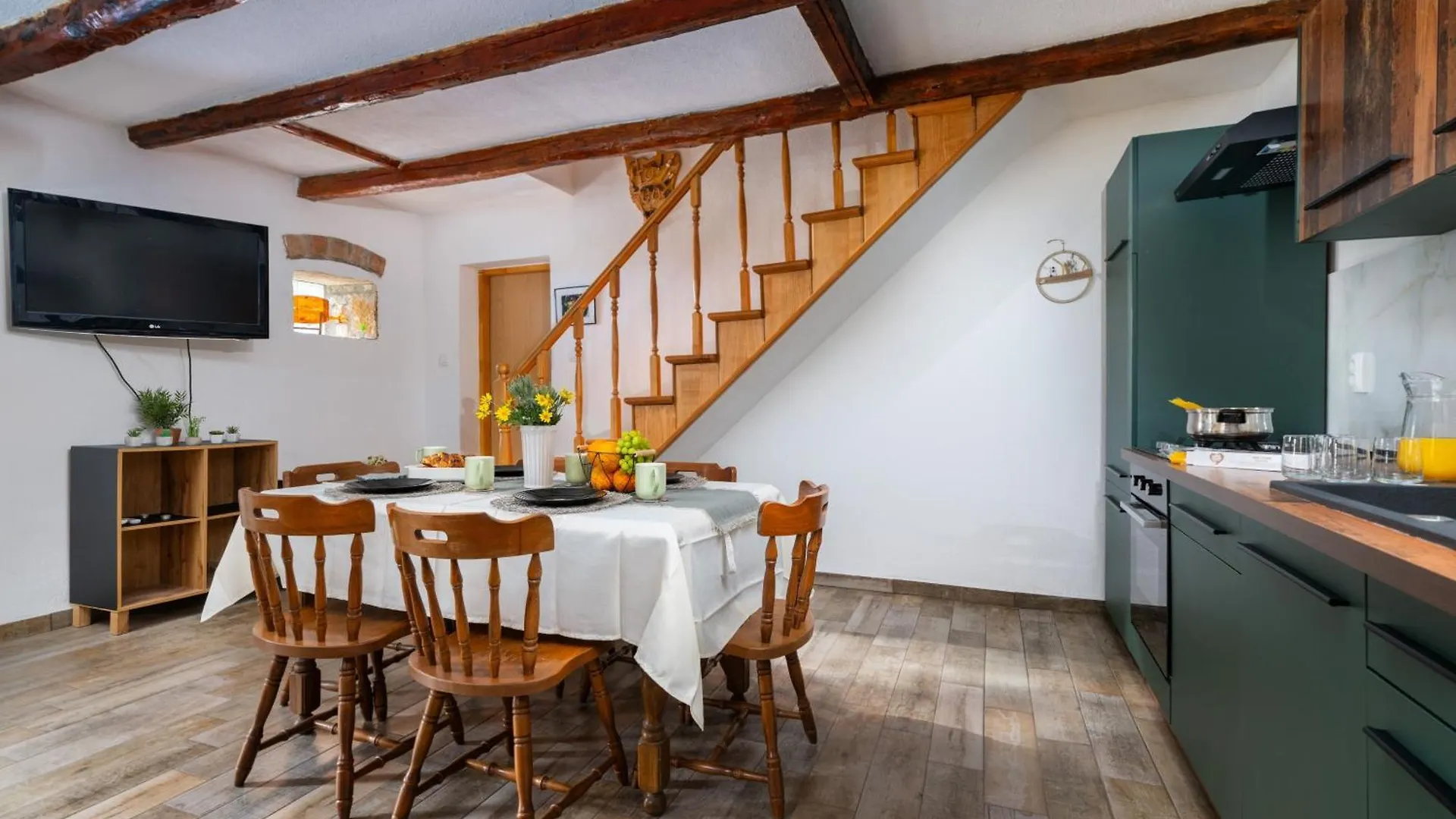 Holiday home Typisch Istrisches Ferienhaus Mit Garten Jural