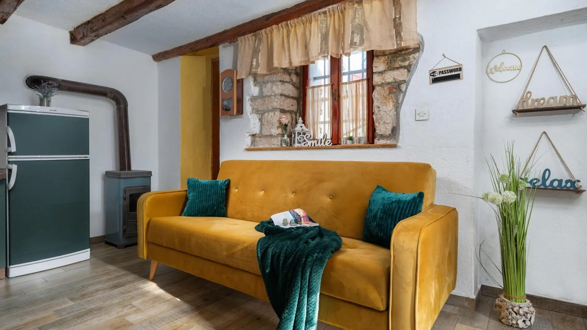Holiday home Typisch Istrisches Ferienhaus Mit Garten Jural Croatia